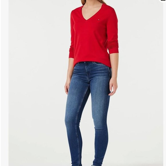 NWT Tommy Hilfiger Heritage Red V-Neck Sweater - Picture 2 of 8